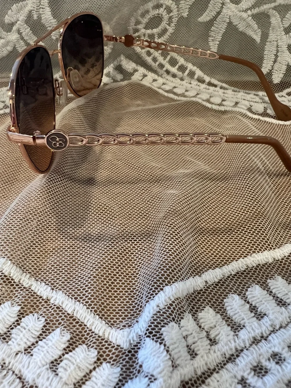 Jessica Simpson Rose Gold Brown Aviator Sunglasses NWOT
